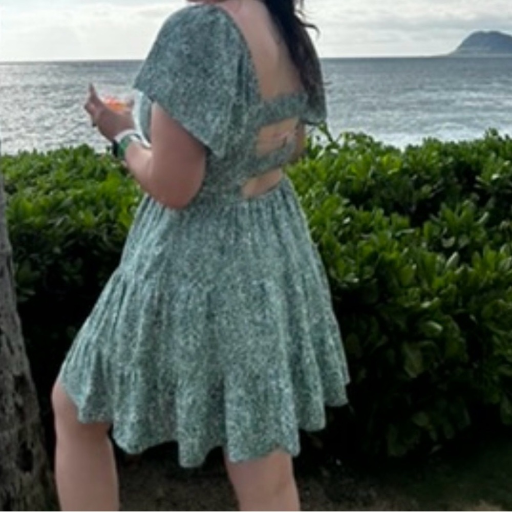 XL Hollister Green Paisley Romper